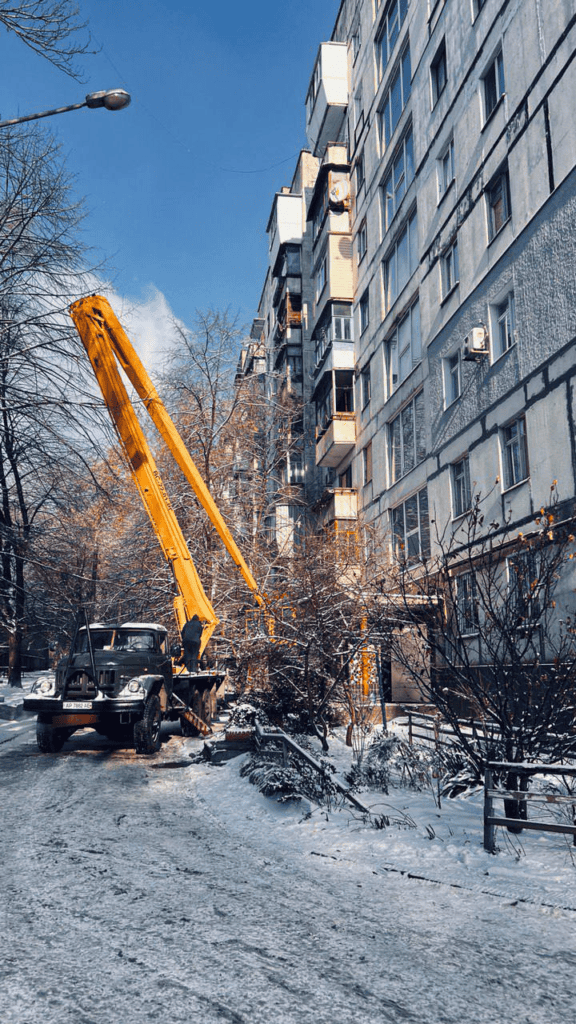 У Запоріжжі завершили першочергові роботи з усунення наслідків ворожої атаки