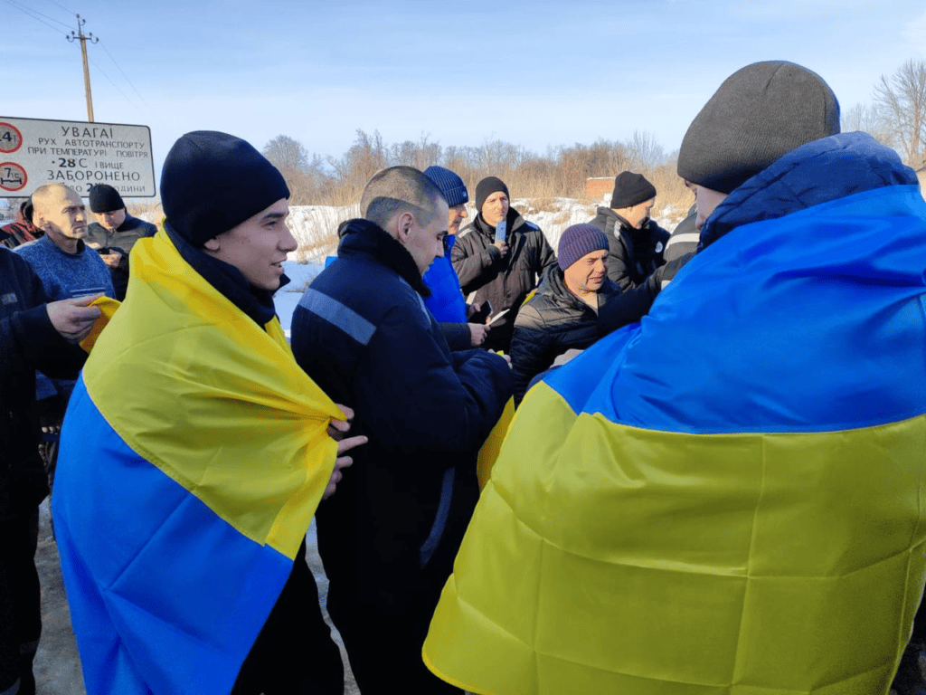 З російського полону звільнили 18 жителів Запорізької області