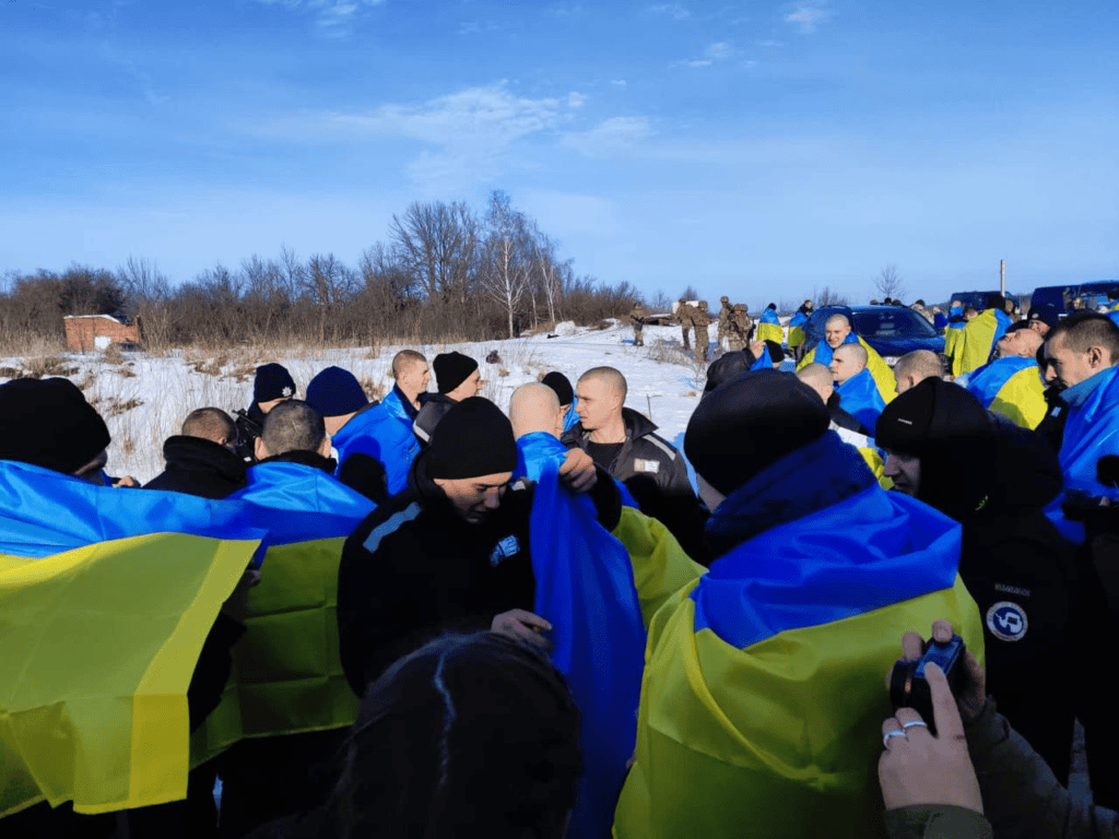 З російського полону звільнили 18 жителів Запорізької області