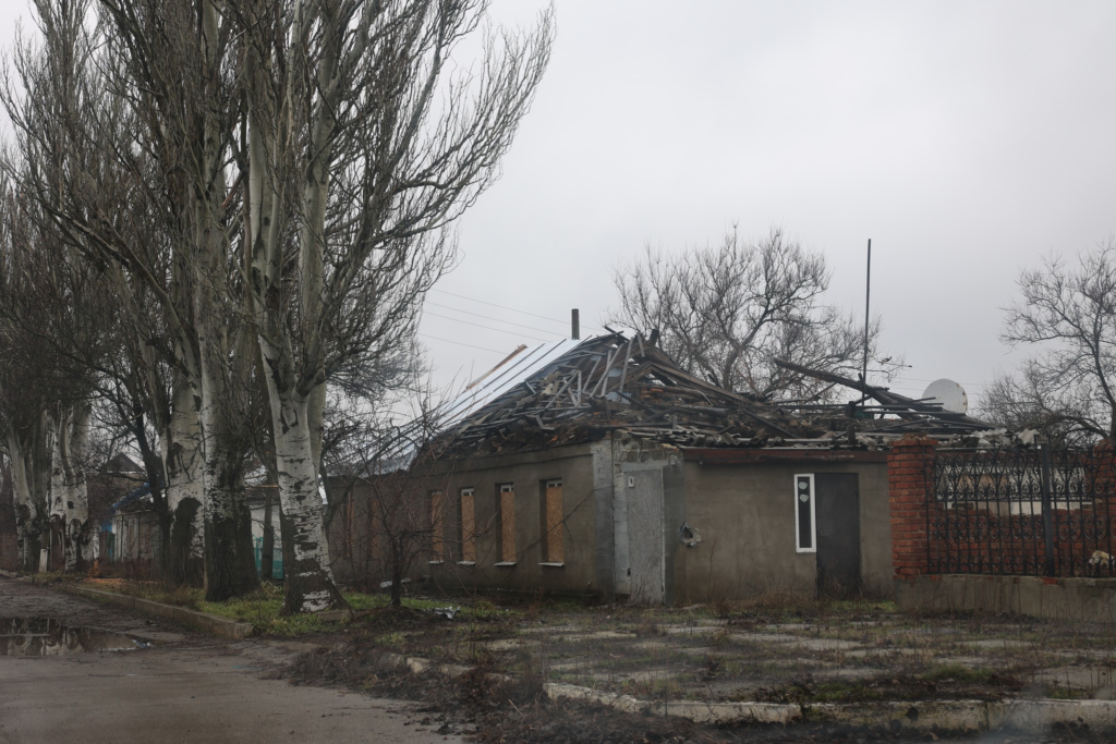 Росіяни пошкодили історичні будівлі у прифронтовому Гуляйполі, – ФОТО