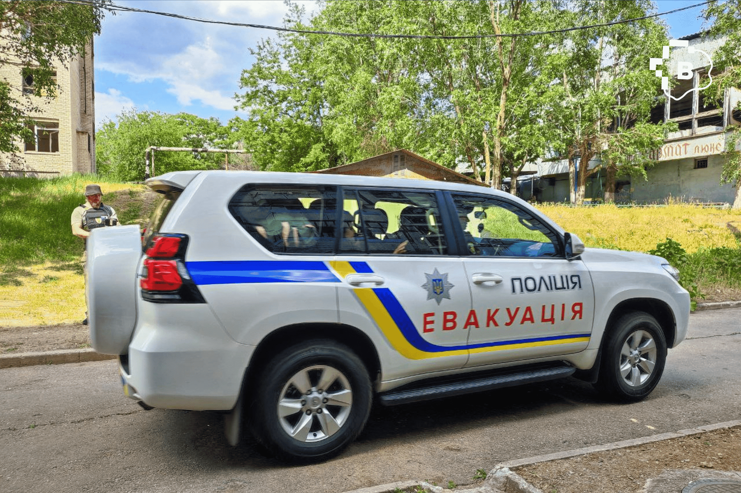 Майже 400 людей евакуювали з прифронтових районів Запорізької області у серпні