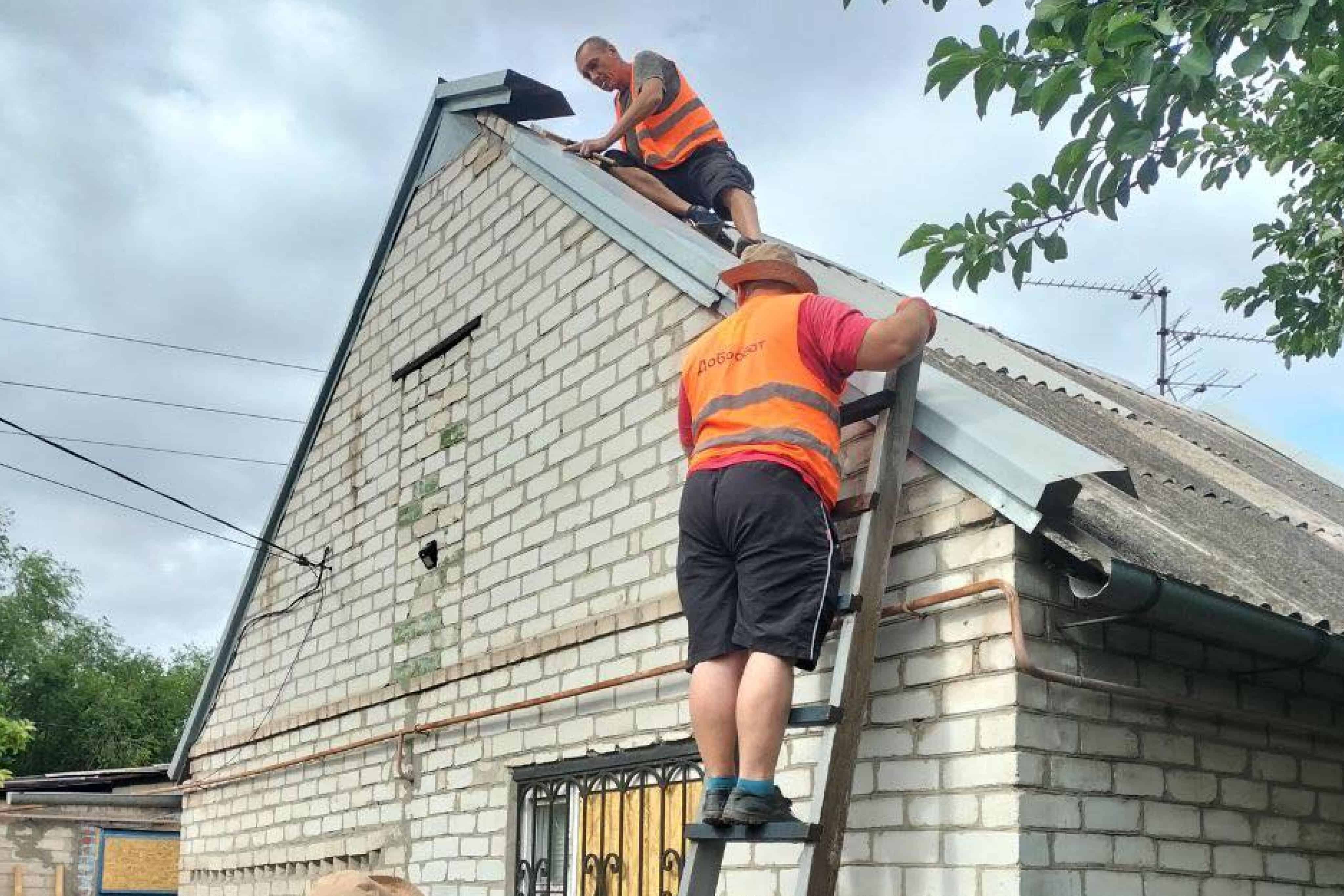 «Армія відновлення»: як проєкт допомагає безробітним та волонтерам у Запорізькій області