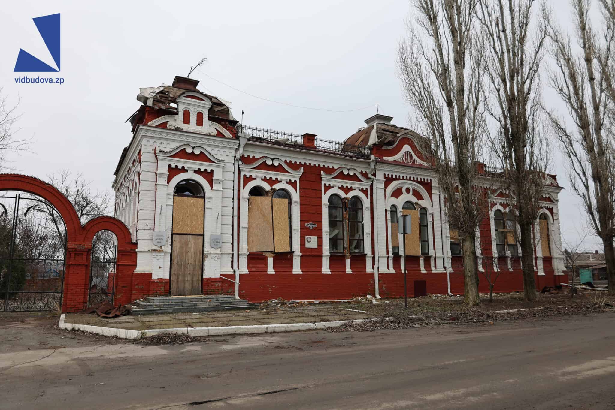 Росіяни знищили краєзнавчий музей у Гуляйполі: як він виглядав на початку року, – ФОТО