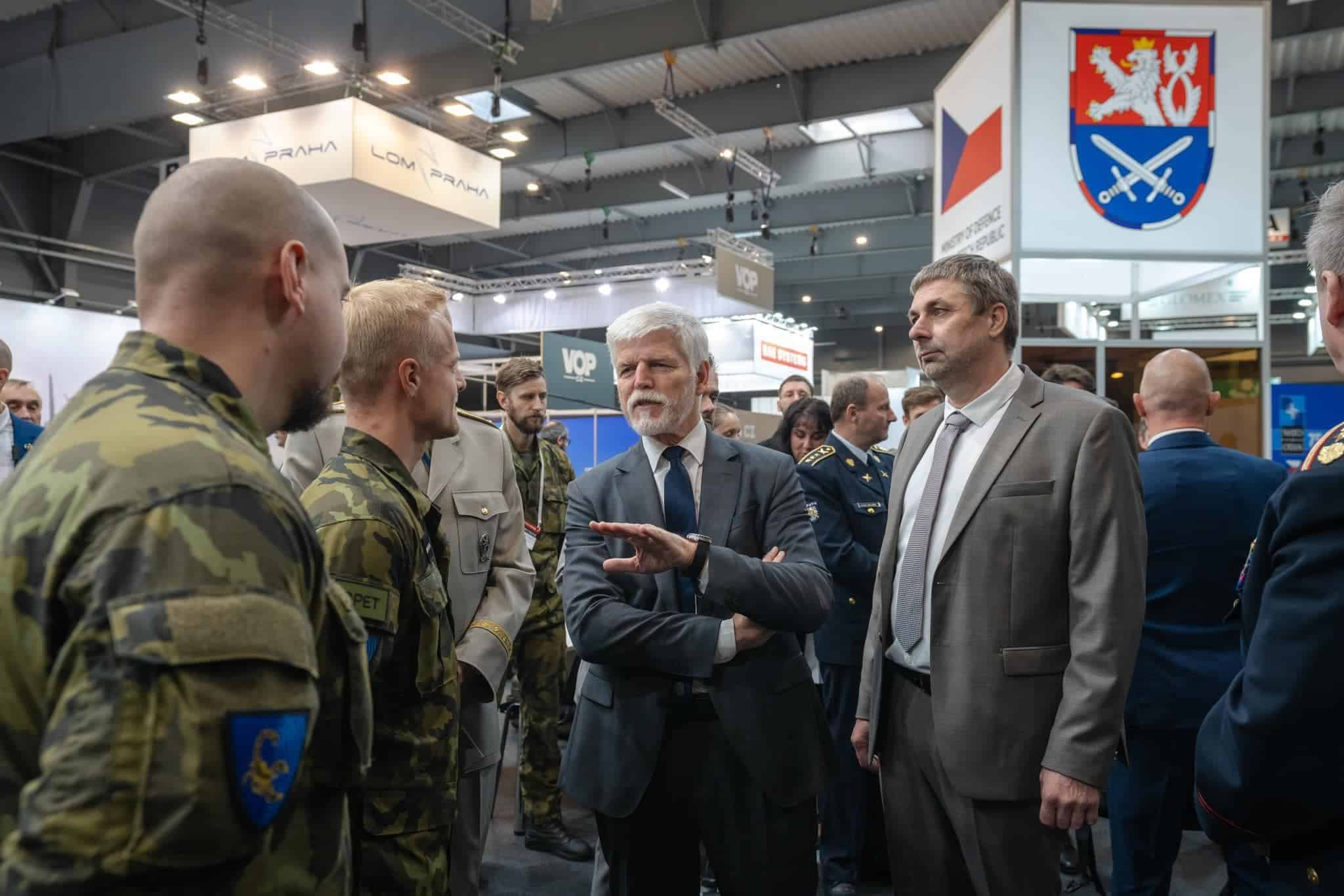 Запорізька компанія, що виробляє дрони «Генерал Черешня», прийняла участь у міжнародному оборонному форумі. ФОТО