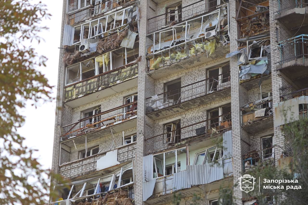 За місяць росіяни пошкодили понад тисячу будинків у Запоріжжі