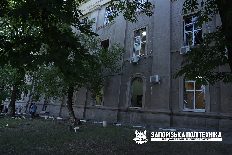 Збитки на понад сотню млн гривень: як ЗНУ та Запорізька політехніка оговтувались від прильотів