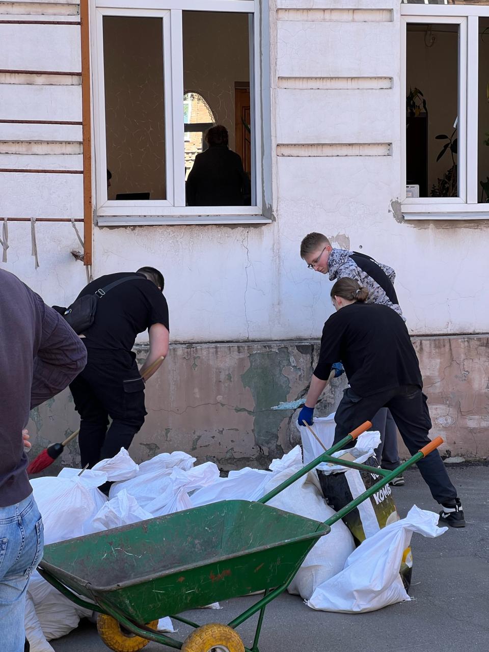 Збитки на понад сотню млн гривень: як ЗНУ та Запорізька політехніка оговтувались від прильотів