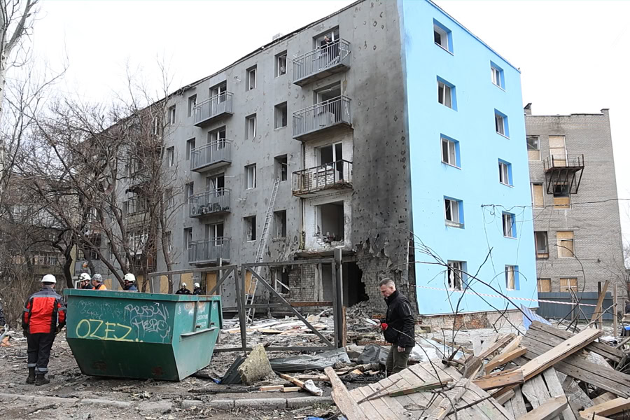 Двічі в одне місце – прилітає: історія запорізької багатоповерхівки, яку вдруге зруйнували російські війська