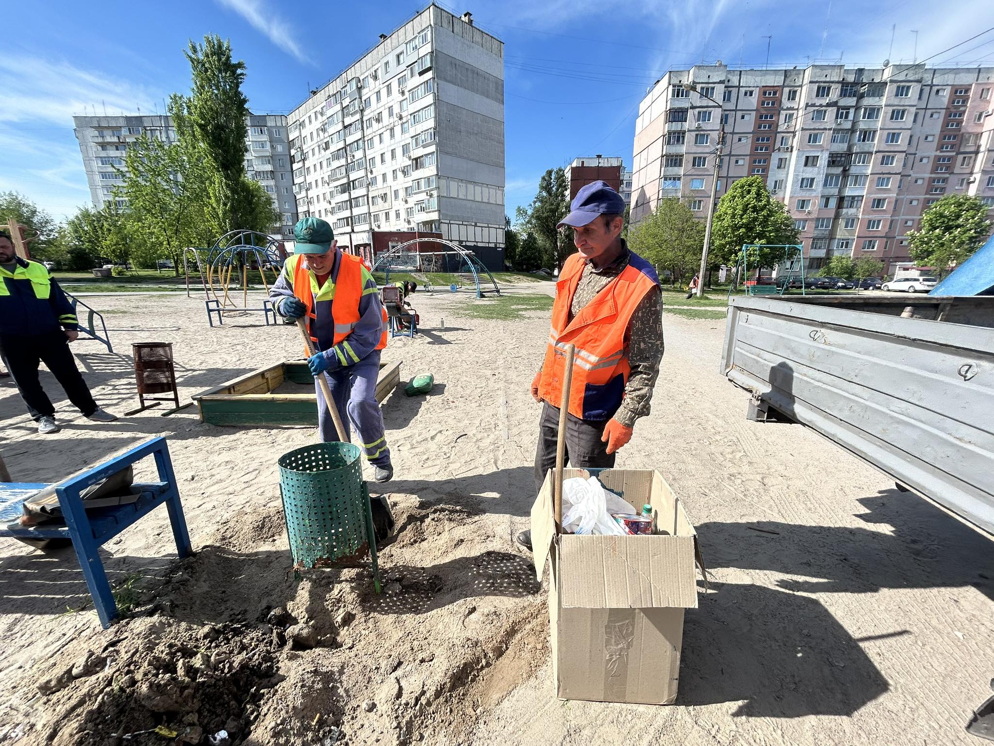 «Армія відновлення» на Запоріжжі: як програма підтримує безробітних та волонтерів у громадах