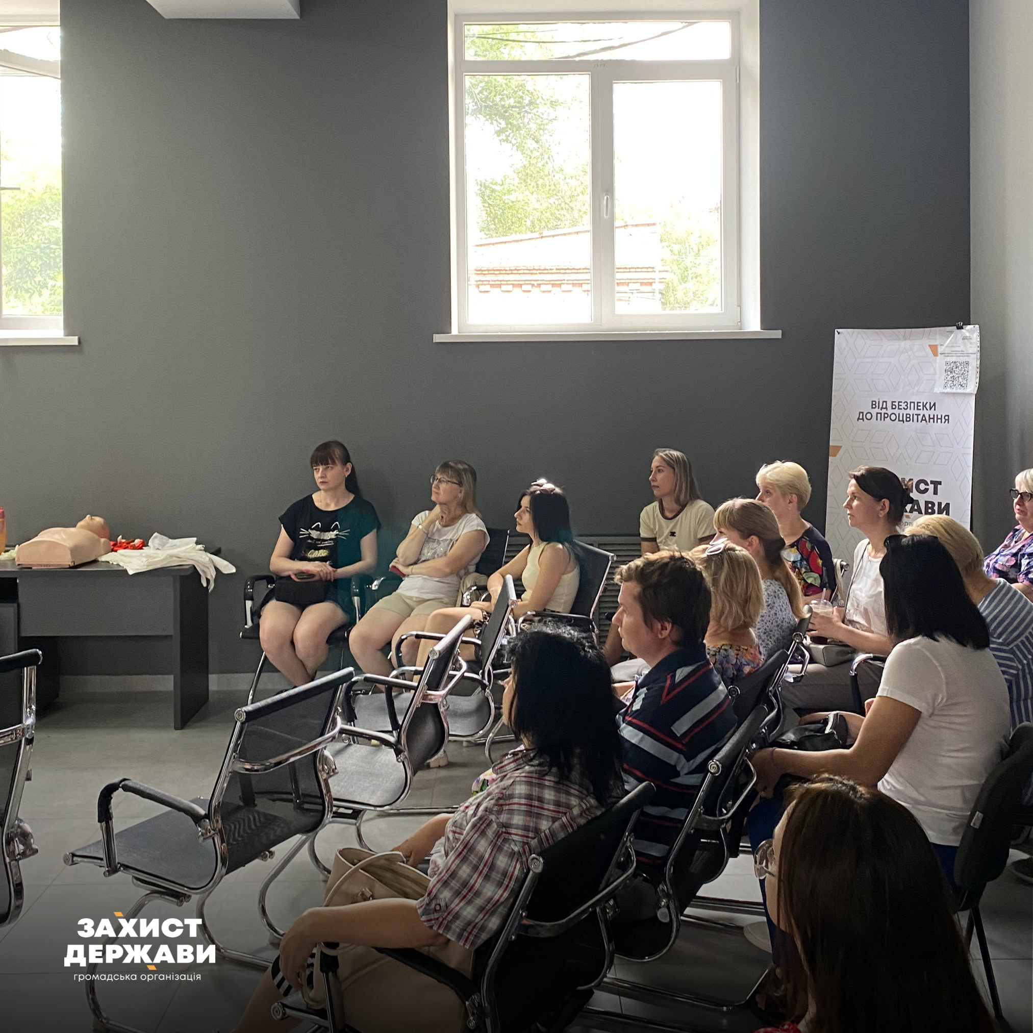 «Звичайні люди – перші рятівники»: у Запоріжжі провели тренінг із першої допомоги