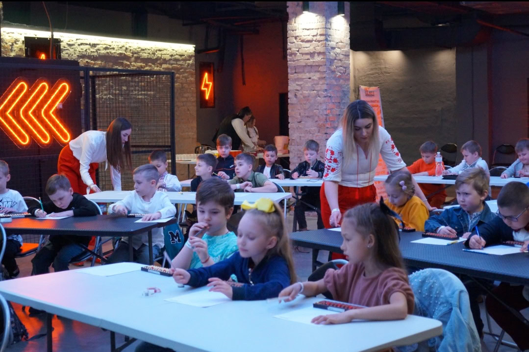 Від ментальної арифметики до фінансової грамотності: як Центр розвитку ТМ BeGenius навчає дітей навичкам майбутнього