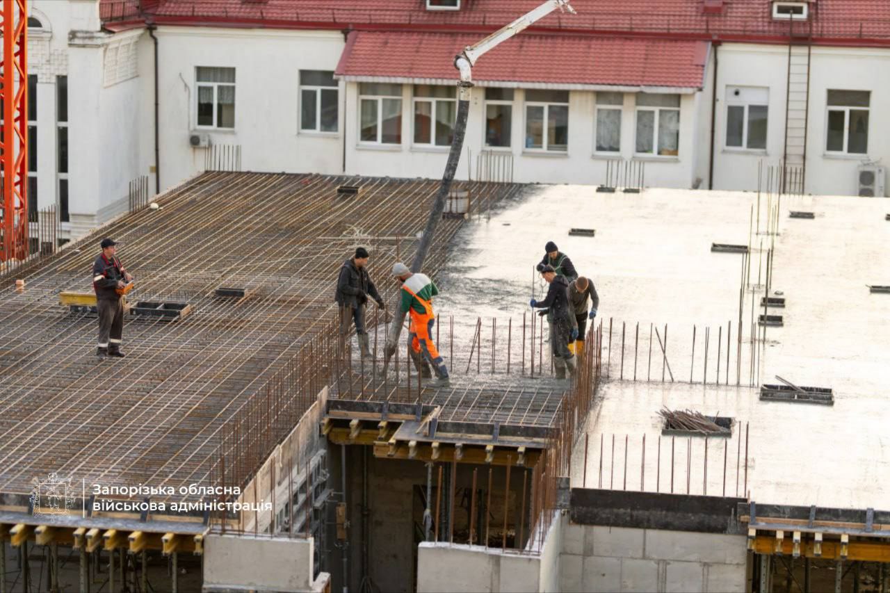 Новий хірургічний корпус дитячої лікарні у Запоріжжі збудований на 50%