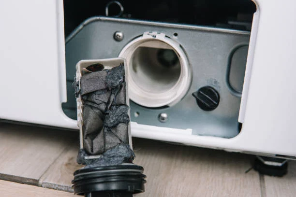 Чому пральна машина Bosch не зливає воду: Повний посібник з діагностики та вирішення проблем