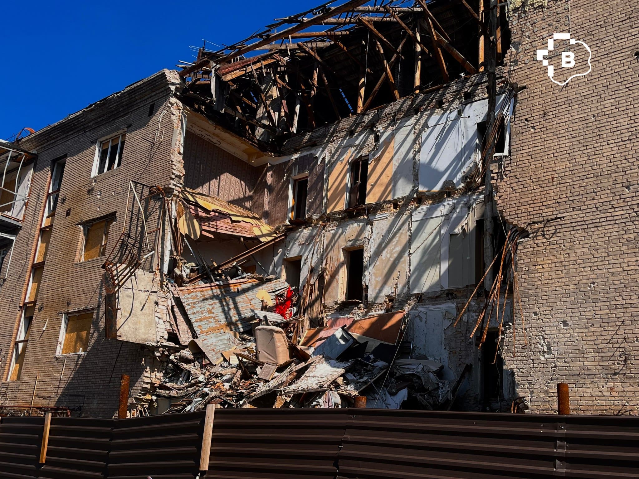 Ще чотири будинки у Запоріжжі готуються відновлювати: де і коли почнуть роботи. ФОТО