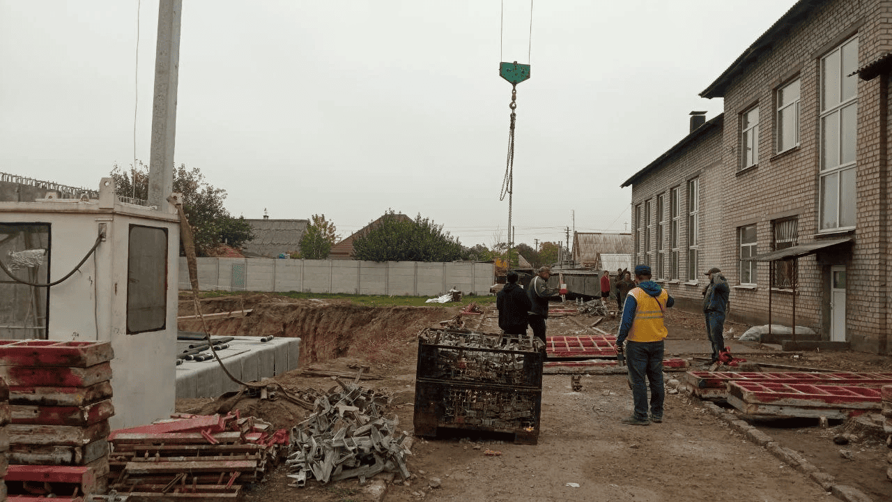 У Розумівці на Запоріжжі будують підземну школу: роботи виконані на 60%