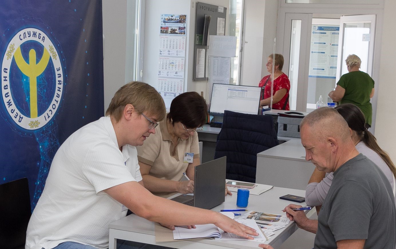 Дефіцит робітничих кадрів зростає: як у Запоріжжі перенавчають безробітних під потреби ринку праці