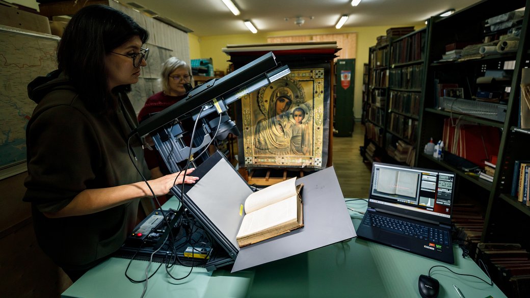 Відновлення Запоріжжя, захист Херсона й цифровізація Миколаєва: як живуть і над чим сьогодні працюють прифронтові міста