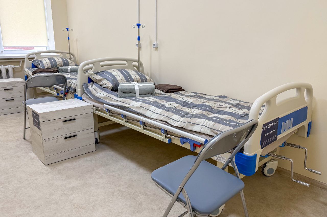 У Запоріжжі запрацював новий транзитний шелтер для евакуйованих. ФОТО