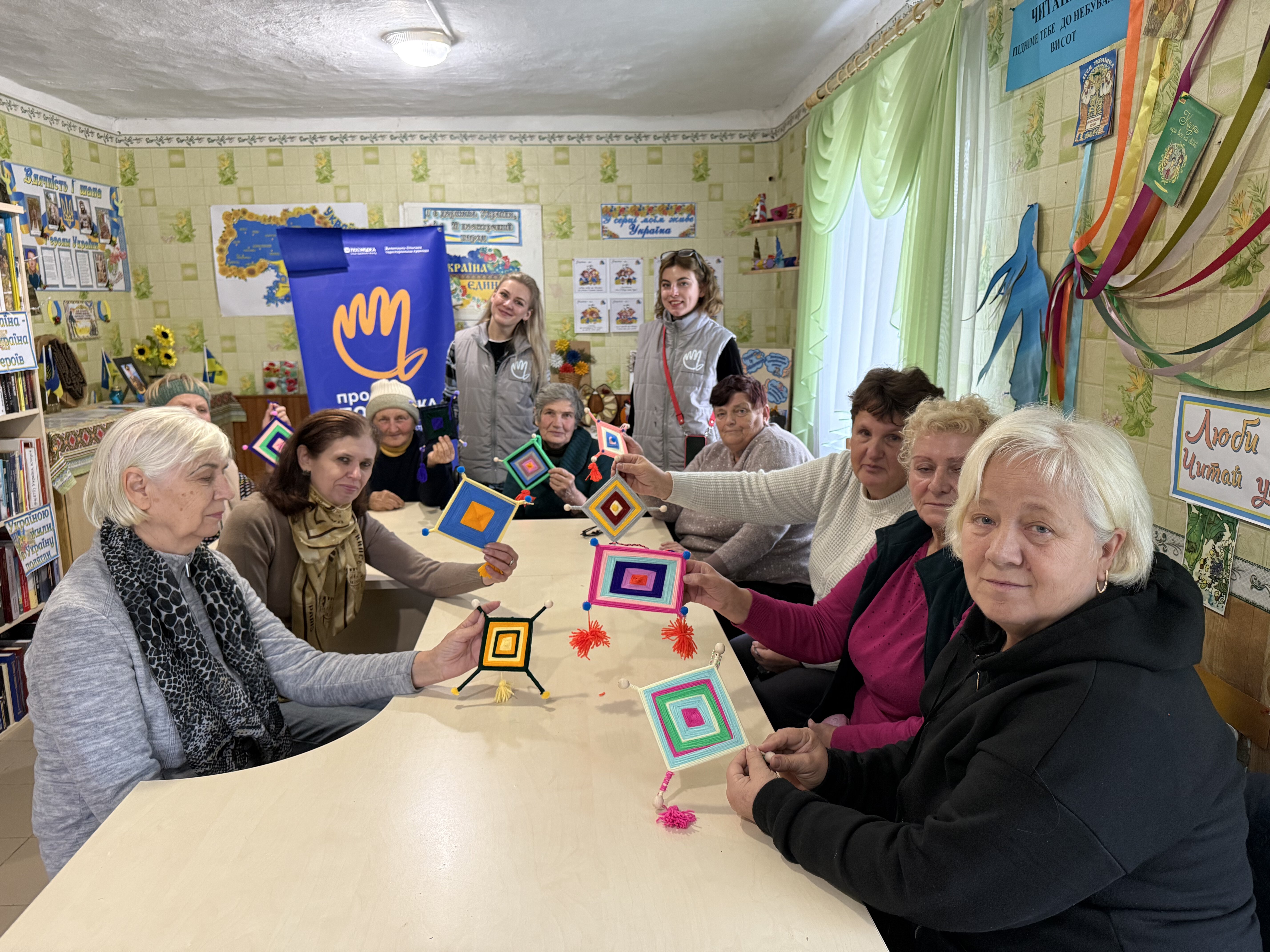 Не відчувати себе осторонь: як «Посмішка» об’єднує ВПО і Долинську громаду. ФОТО