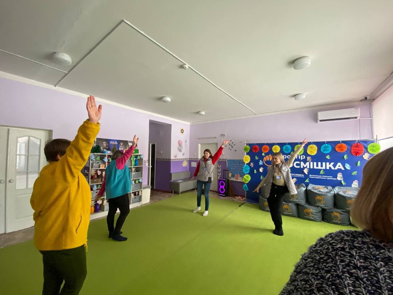 У Долинській громаді працює простір, що обʼєднує дітей і дорослих: які заходи проводять