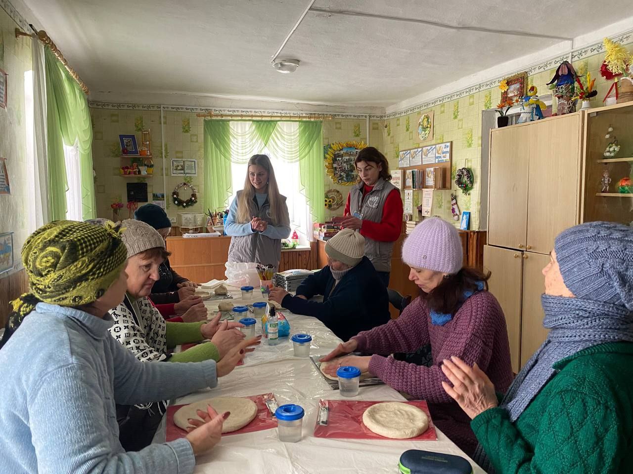 У Долинській громаді працює простір, що обʼєднує дітей і дорослих: які заходи проводять