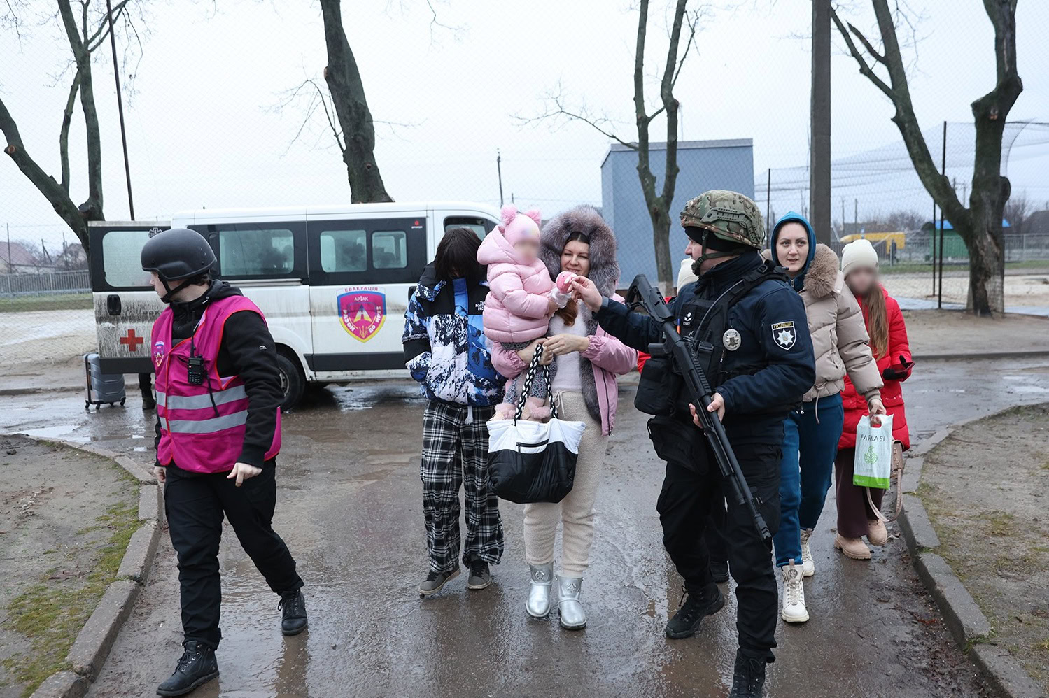Модульне містечко, соціальні прихистки та квартири: як у Запоріжжі облаштовують тимчасове житло для ВПО