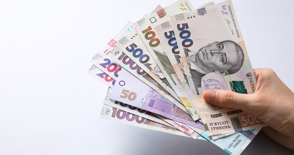 У Долинській громаді виплачують матеріальну допомогу мешканцям: хто та скільки може отримати