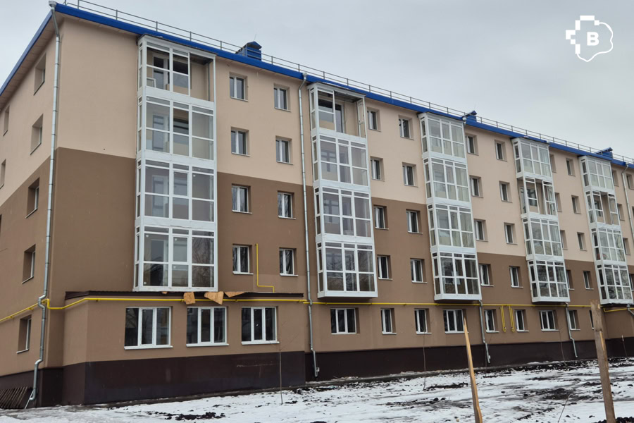 Відбудова по колу: як у Запоріжжі відновлюють будинки, що тричі зазнали обстрілів. ФОТО