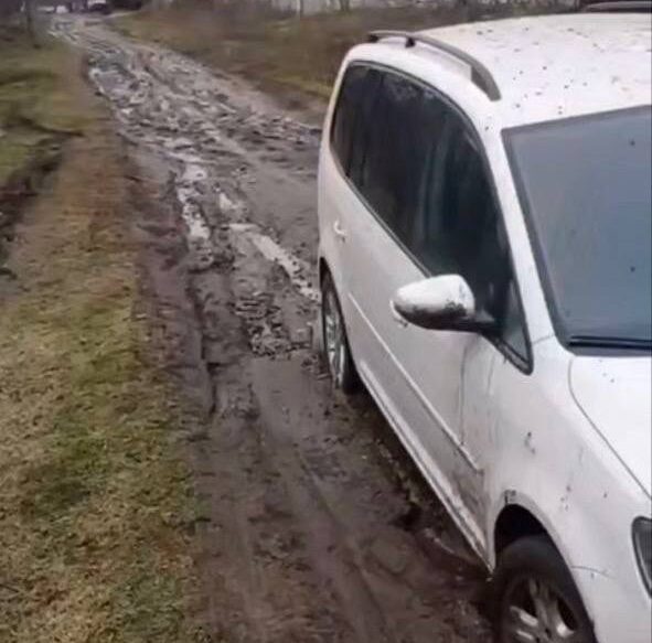 Після звернень мешканців у Долинській громаді відремонтують дороги