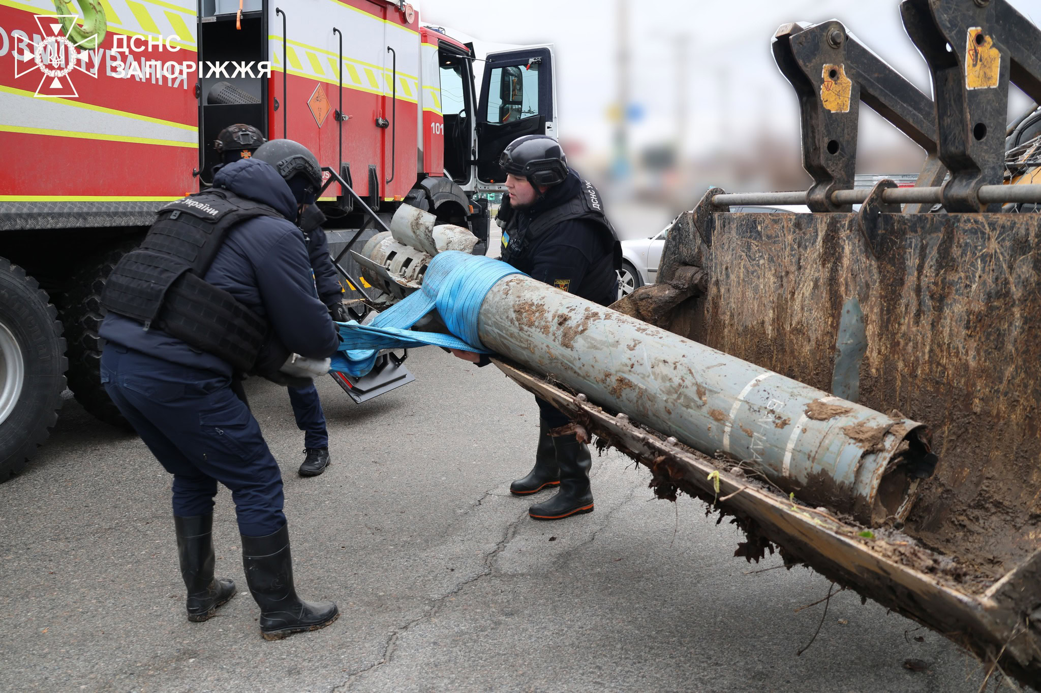Вибухонебезпечні знахідки у запорізьких громадах: як діяти та хто приходить на допомогу. ФОТО