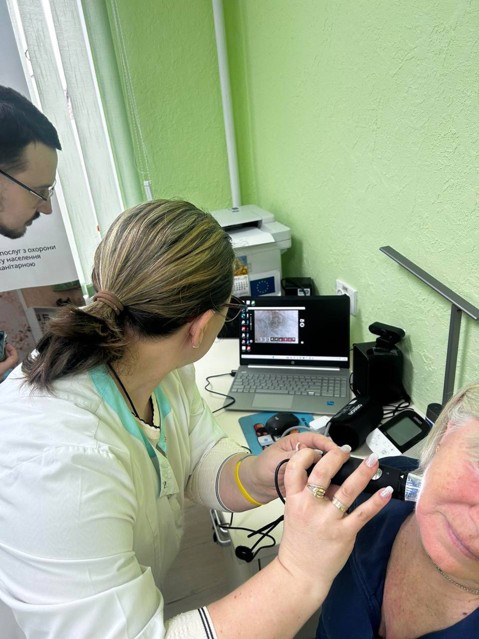 Телемедицина в Долинській громаді: як працює кабінет у Нижній Хортиці