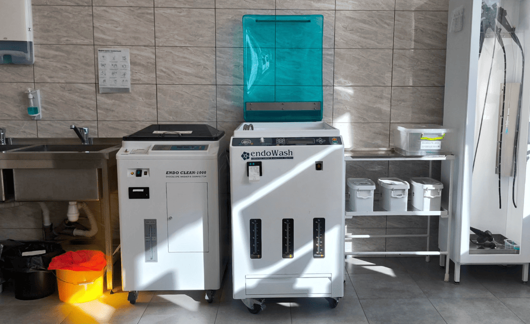 Чотири лікарні Запоріжжя отримали медичне обладнання від благодійного фонду