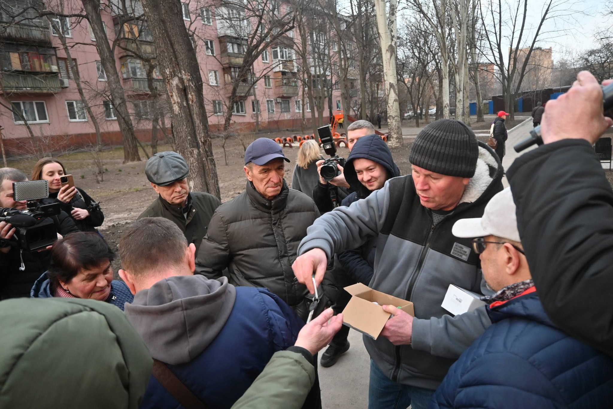 У Запоріжжі відновили будинок на вул. Незалежної України, 67: відбудова тривала 2,5 роки