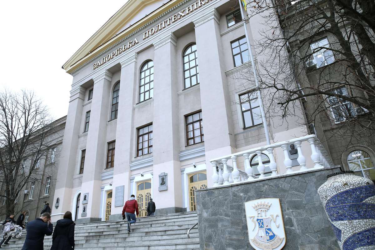 «Важливо оцінювати людину за її здібностями»: студентки з ТОТ про шлях до навчання у Запоріжжі