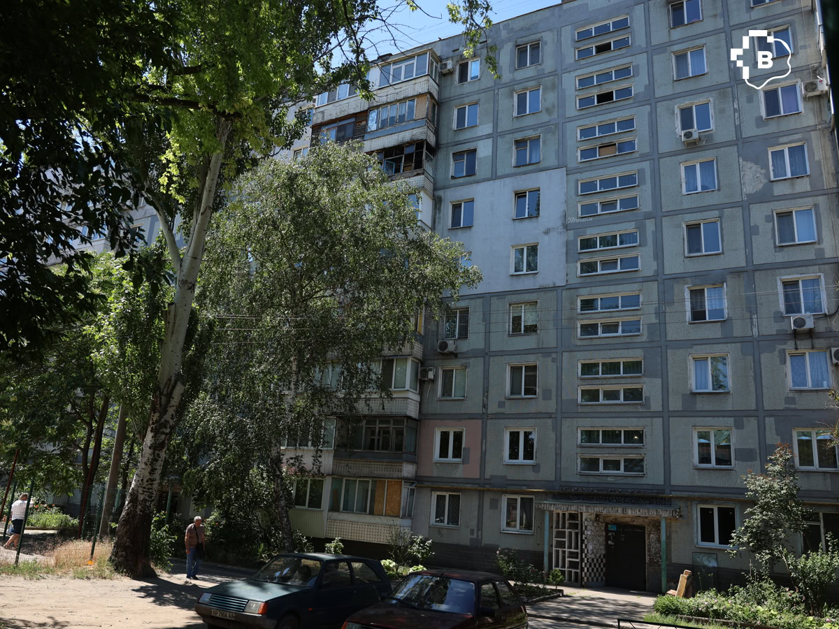 Відбудова на Набережній: у Запоріжжі за 33 мільйони відновлять дев’ятиповерхівку. ФОТО