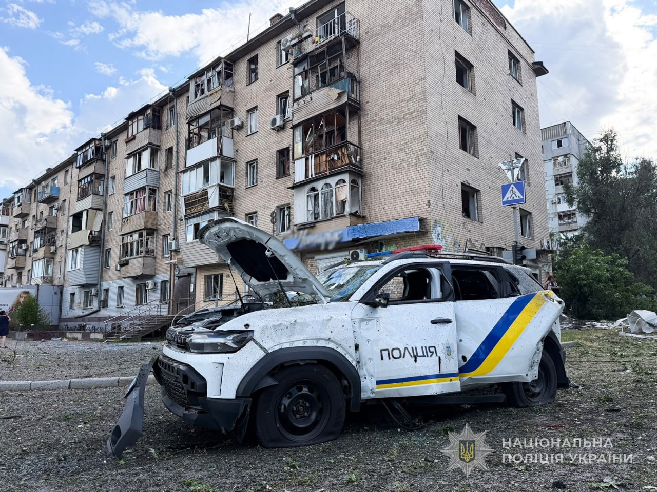 Руйнування у п’яти районах Запоріжжя: за вихідні пошкоджено майже 100 будинків
