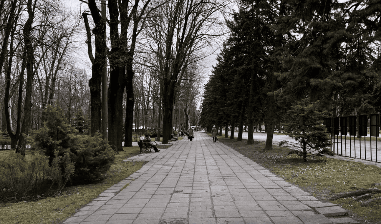У двох районах Запоріжжя можуть перейменувати вулицю та сквер: які назви обрали містяни