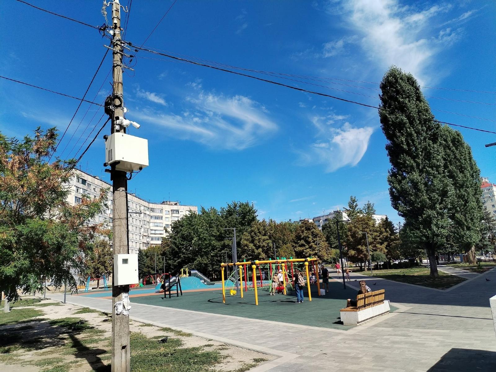 Відпочинок під наглядом: у парках Запоріжжя встановили майже 180 камер відеоспостереження