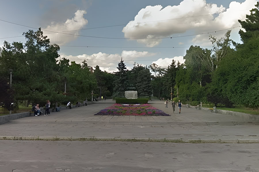 Майдан Університетський у Запоріжжі можуть перейменувати