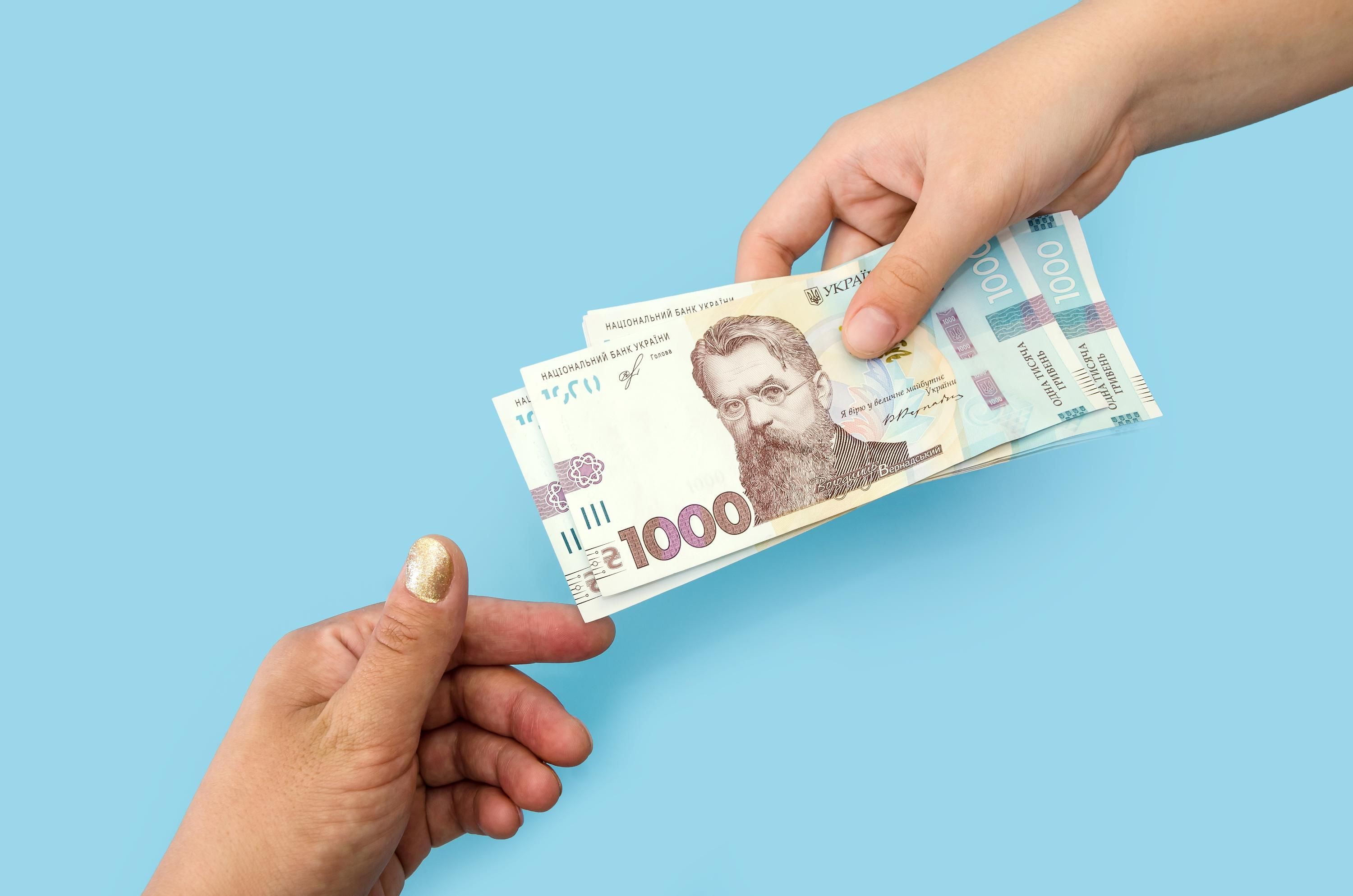 Ажіотаж довкола виплат: у Запоріжжі утворилися черги в управліннях соцзахисту