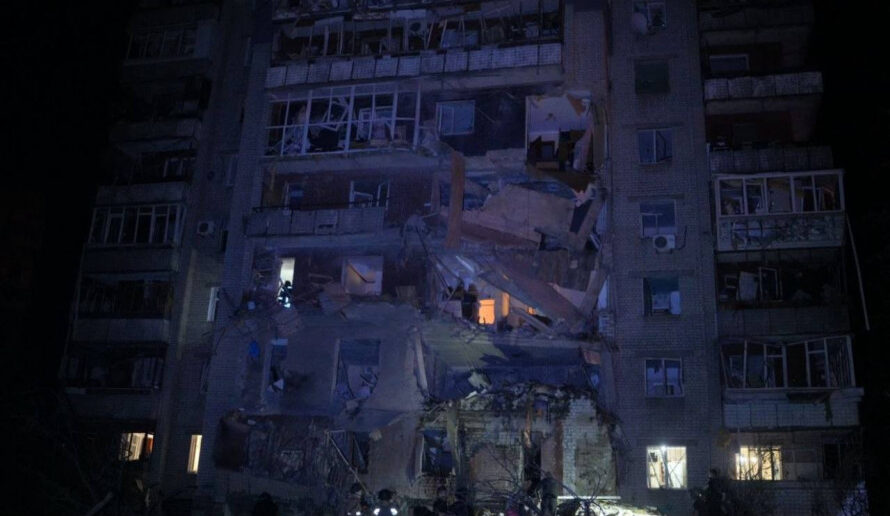 Відбудова після КАБу: у Запоріжжі відновлять чотирнадцятиповерхівку